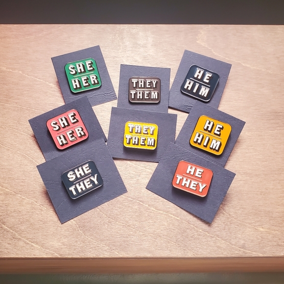 Pronoun Pins - Picture 7 of 11